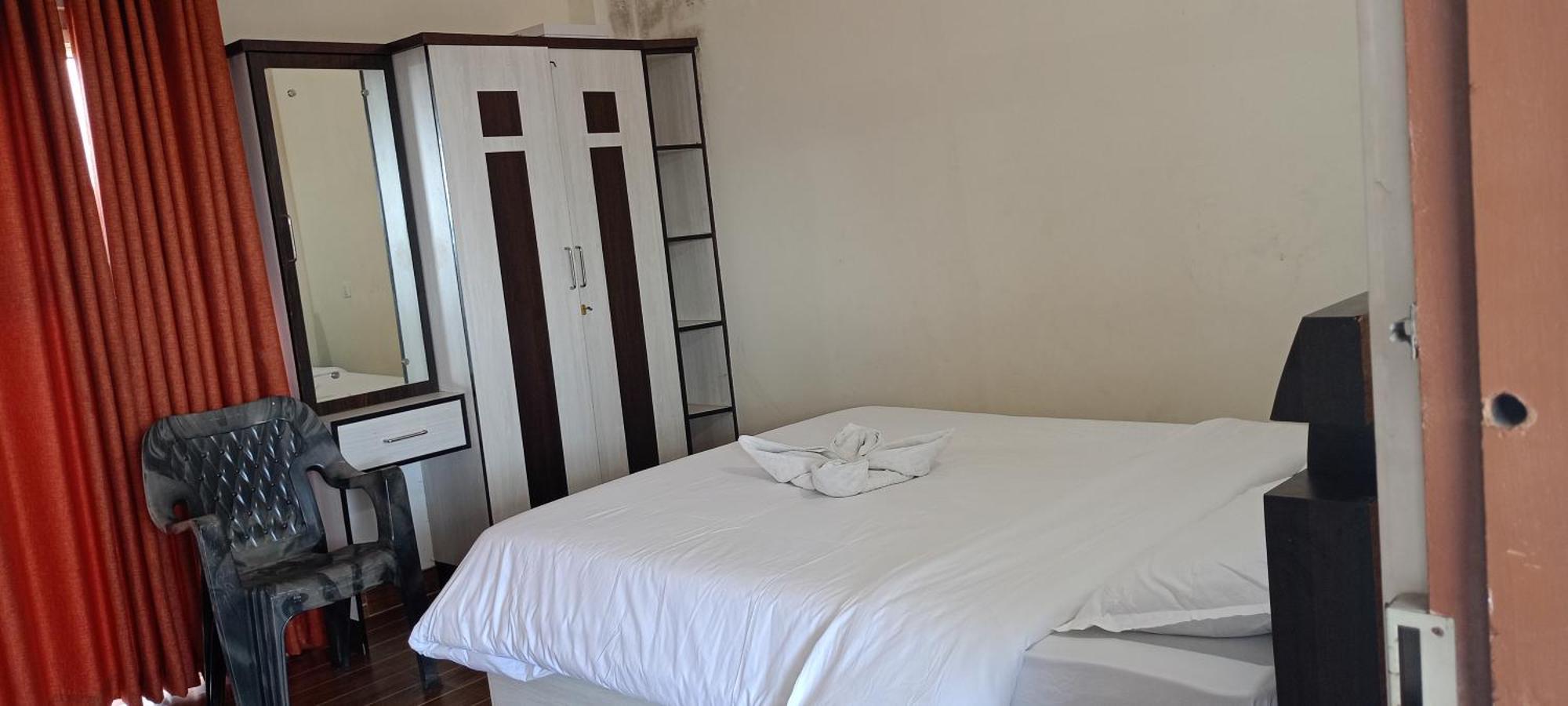 Pokhara Metro Eco Hotel エクステリア 写真