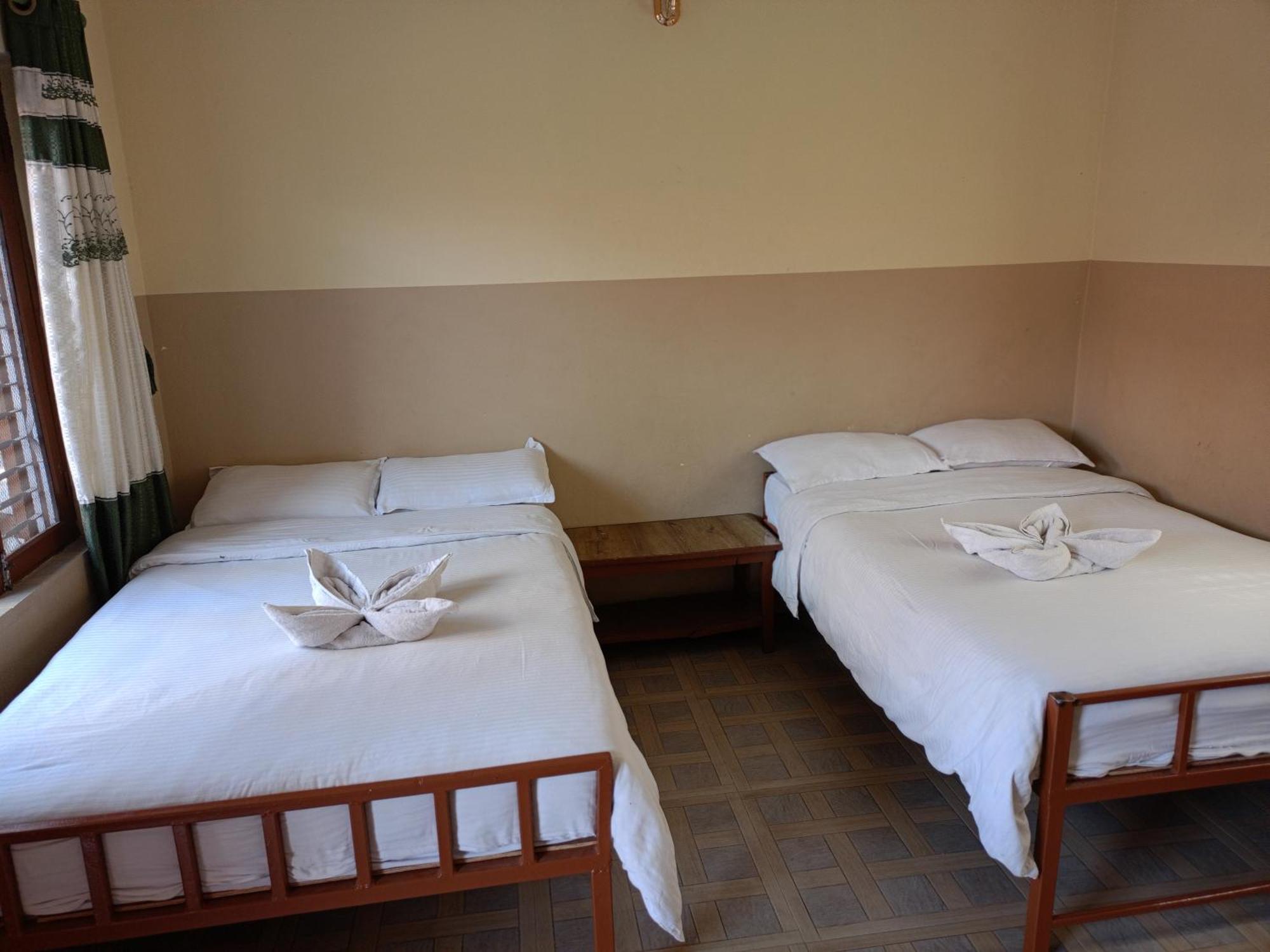 Pokhara Metro Eco Hotel エクステリア 写真